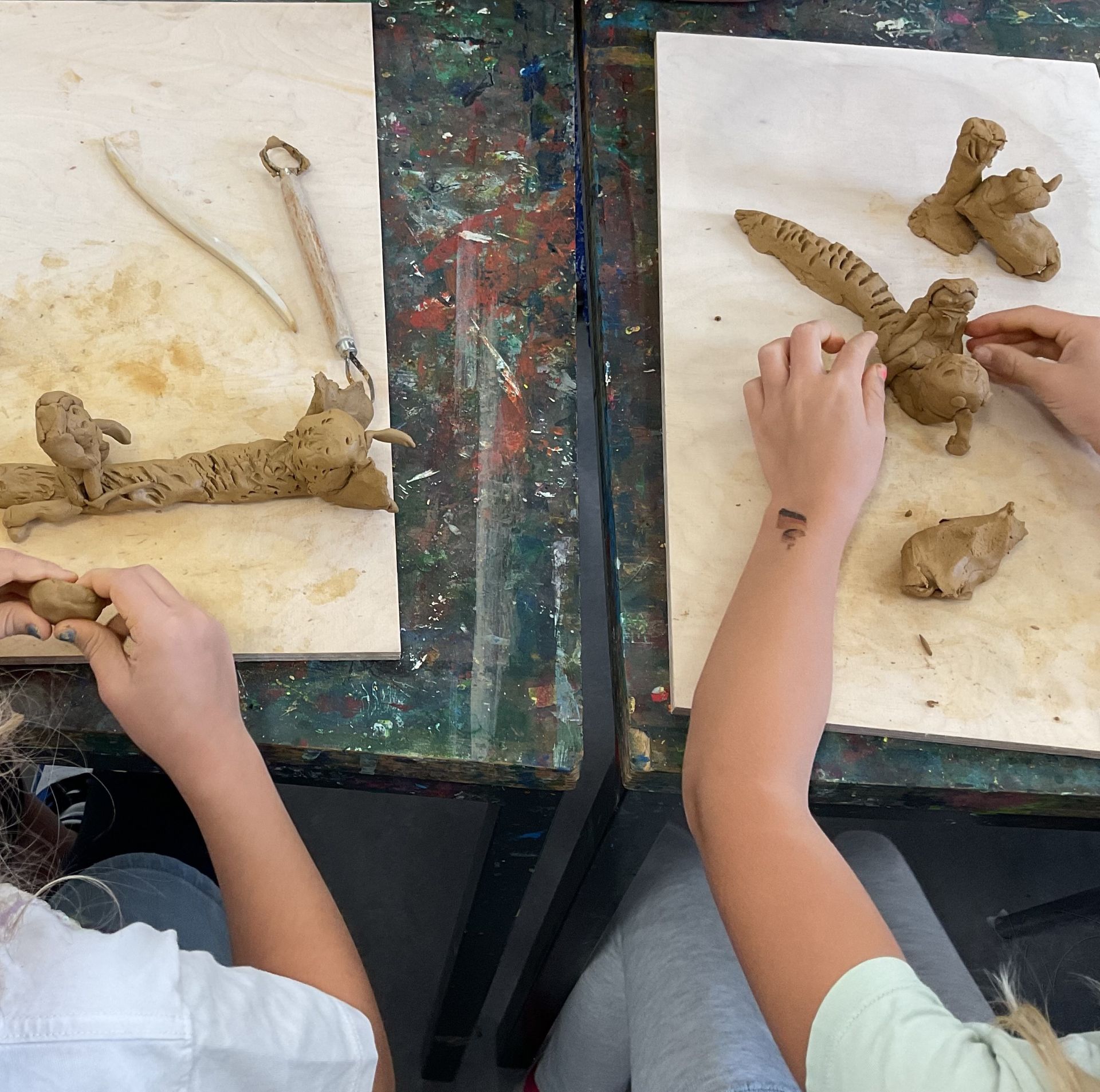 16 Kreativ sein und den Herbst spüren im Töpferatelier